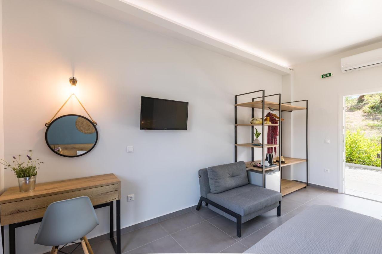 La Maison Corfu - Adults Only イプソス エクステリア 写真